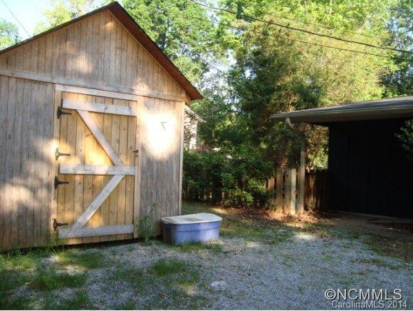 1320 Blanton - Photo 11