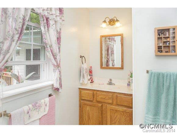 219 Park Lane - Photo 12