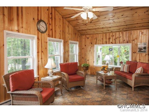 219 Park Lane - Photo 10