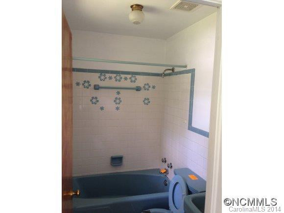 64 Oakland Rd. - Photo 7