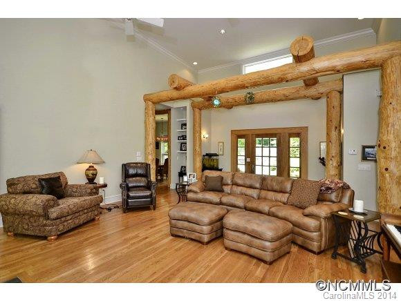 515 Flying Hawk Trail - Photo 3