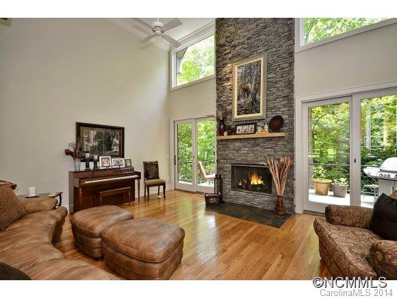 515 Flying Hawk Trail - Photo 4