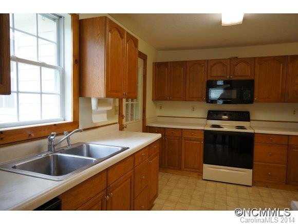 26 Aiken Road - Photo 4