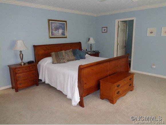 306 Windy Knoll Drive - Photo 13