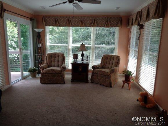 306 Windy Knoll Drive - Photo 8