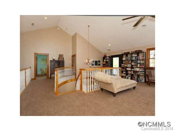 380 REEMS CREEK ROAD - Photo 19