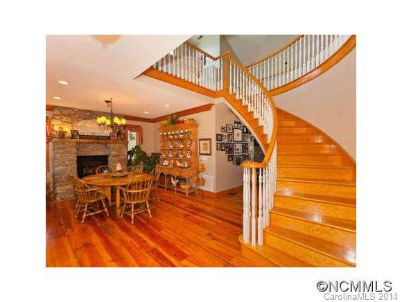 380 REEMS CREEK ROAD - Photo 4