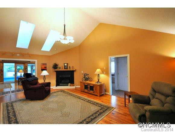 68 Stone House - Photo 8