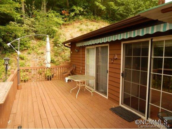 933 HENRY DINGUS WAY - Photo 5