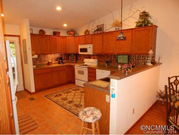 933 HENRY DINGUS WAY - Photo 10