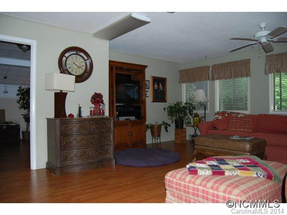 195 Memorial Park Drive - Photo 20