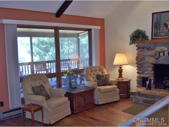 1099 Country Club Dr - Photo 6
