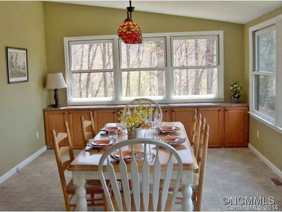 1099 Country Club Dr - Photo 8
