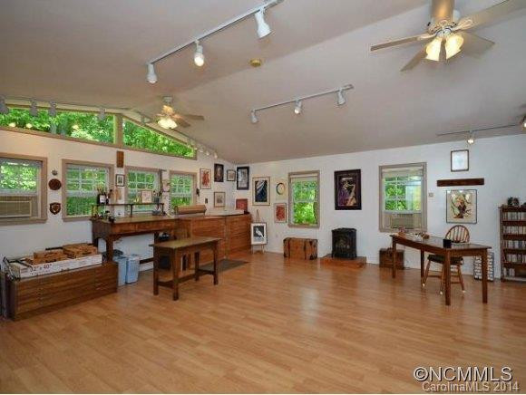 25 BARGER ROAD - Photo 20