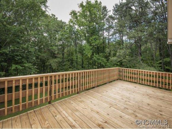76 CHATEAU PLACE - Photo 5