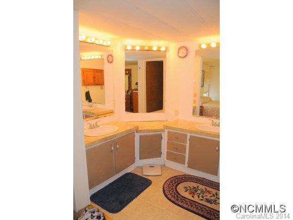 69 Woodscape Drive - Photo 11