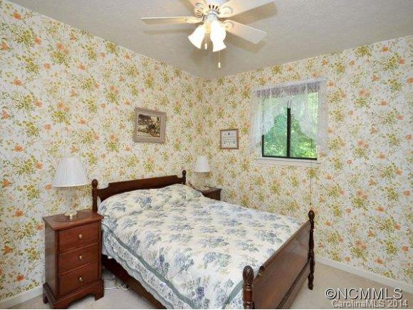 121 APACHE DRIVE - Photo 8