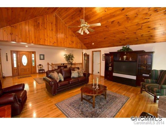 194 Pinnacle Parkway - Photo 5