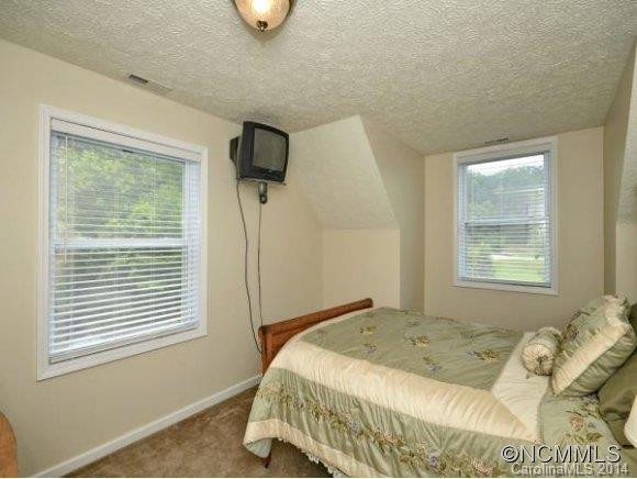 73 ADGER DRIVE - Photo 11
