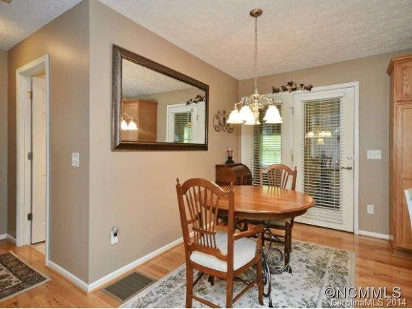 73 ADGER DRIVE - Photo 6