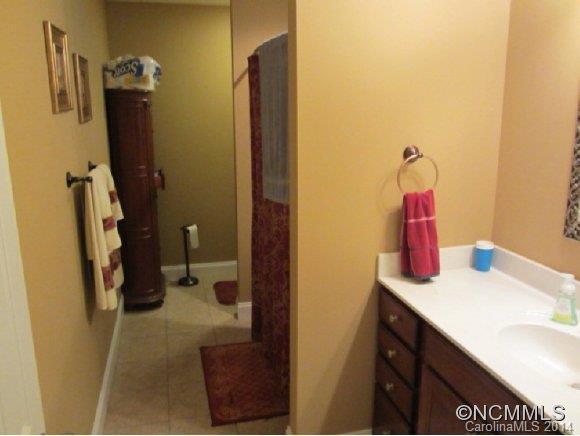 307 Green Meadows Drive - Photo 13