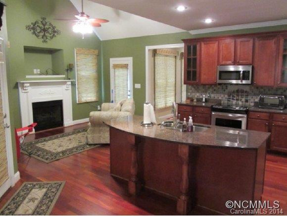 307 Green Meadows Drive - Photo 5