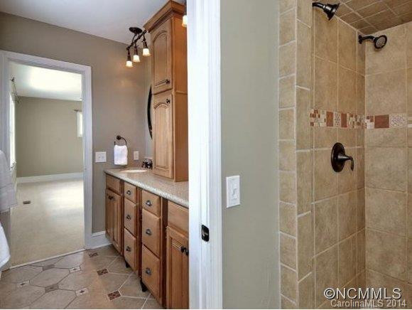 743 OLD ORCHARD DRIVE - Photo 14