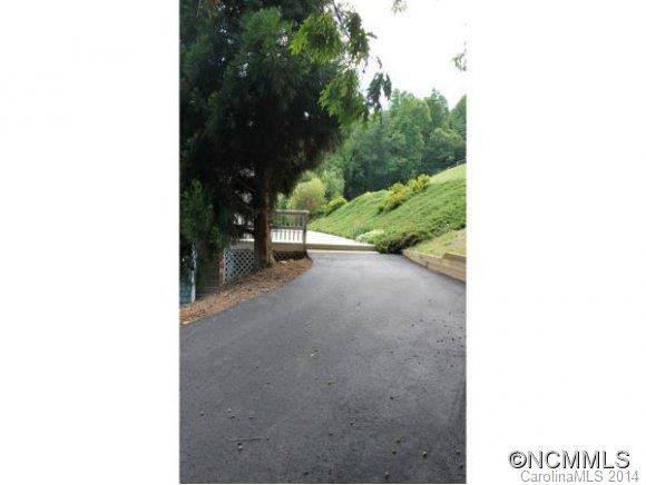 743 OLD ORCHARD DRIVE - Photo 24