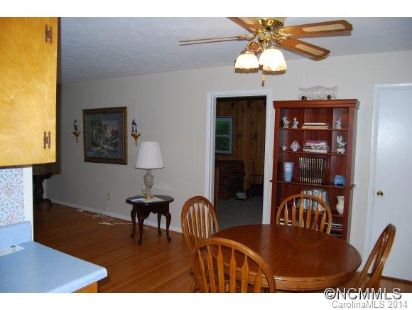 403 Reger Avenue - Photo 18
