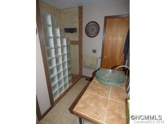85 Thorne Avenue - Photo 11