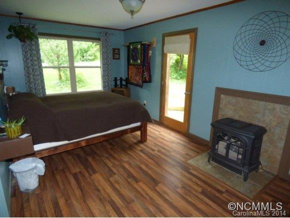 85 Thorne Avenue - Photo 9