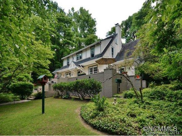 2926 LAUREL PARK HWY - Photo 2