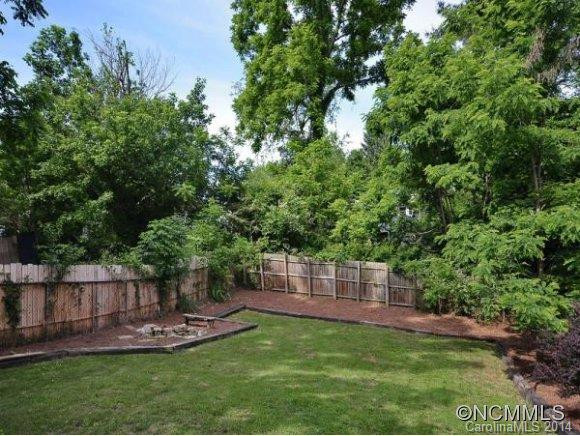 76 SPRINGBROOK RD - Photo 2
