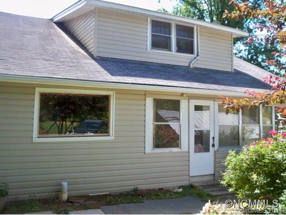 182 Long Street - Photo 2