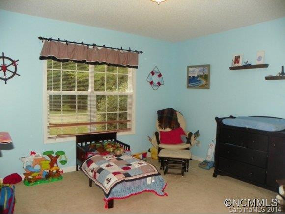 51 Donna Lane - Photo 10