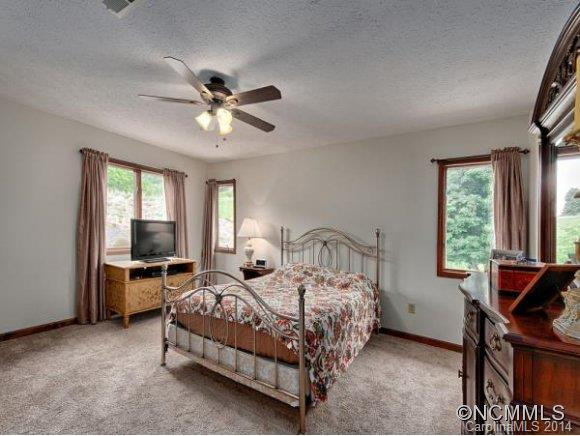65 HARRIS TULLIS DRIVE - Photo 13