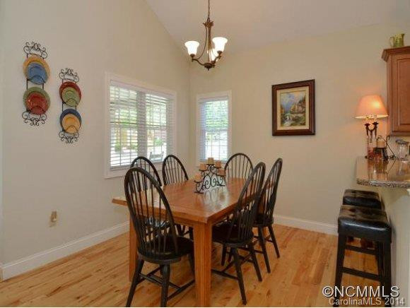 37 SAPLING LANE - Photo 5