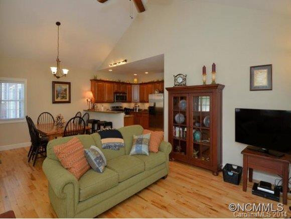 37 SAPLING LANE - Photo 6