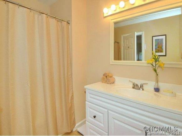 6 TIMBERLAKE DRIVE - Photo 9
