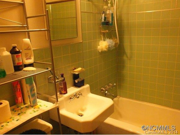 140 DOGWOOD DRIVE - Photo 5