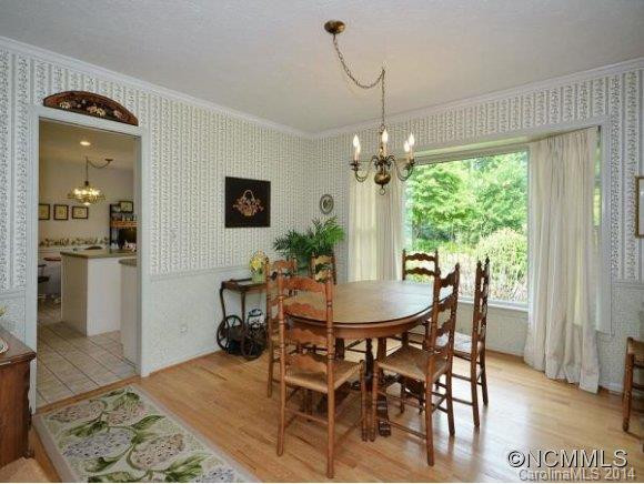 108 RADCLIFF COURT - Photo 2