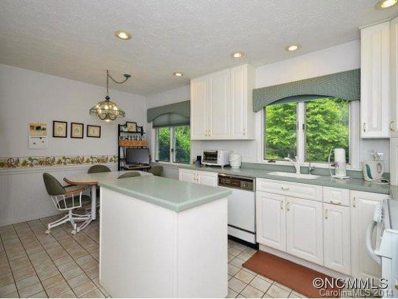 108 RADCLIFF COURT - Photo 3