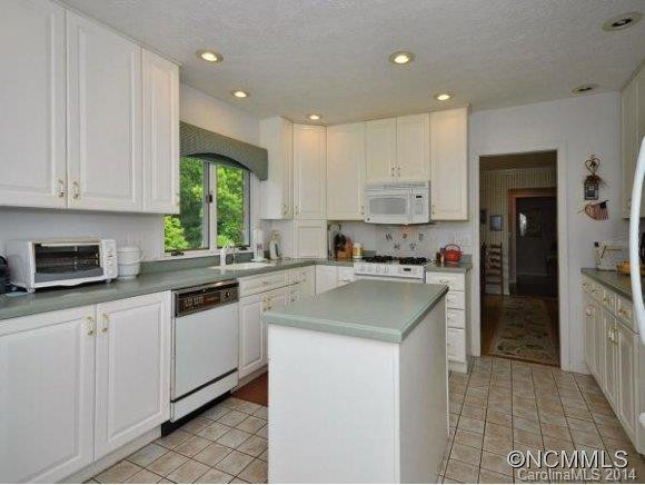 108 RADCLIFF COURT - Photo 4