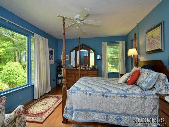 108 RADCLIFF COURT - Photo 10
