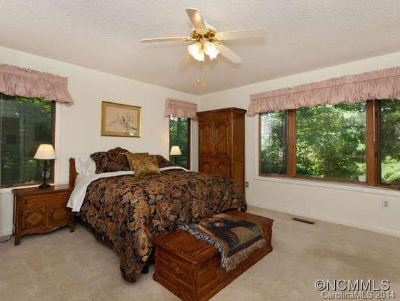 400 Rockmoor Way - Photo 11