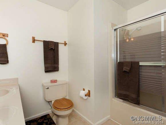 400 Rockmoor Way - Photo 14