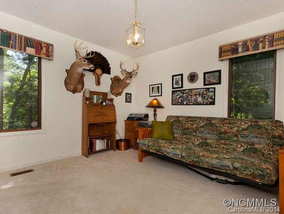 400 Rockmoor Way - Photo 16