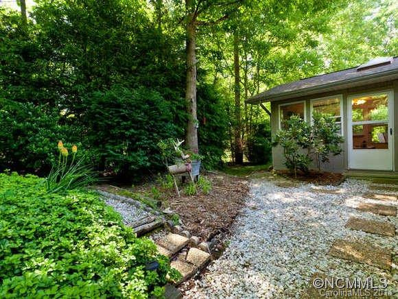 400 Rockmoor Way - Photo 22