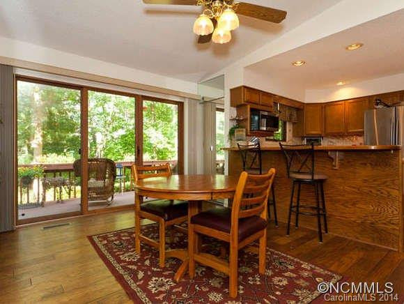 400 Rockmoor Way - Photo 5