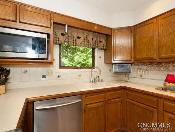 400 Rockmoor Way - Photo 8